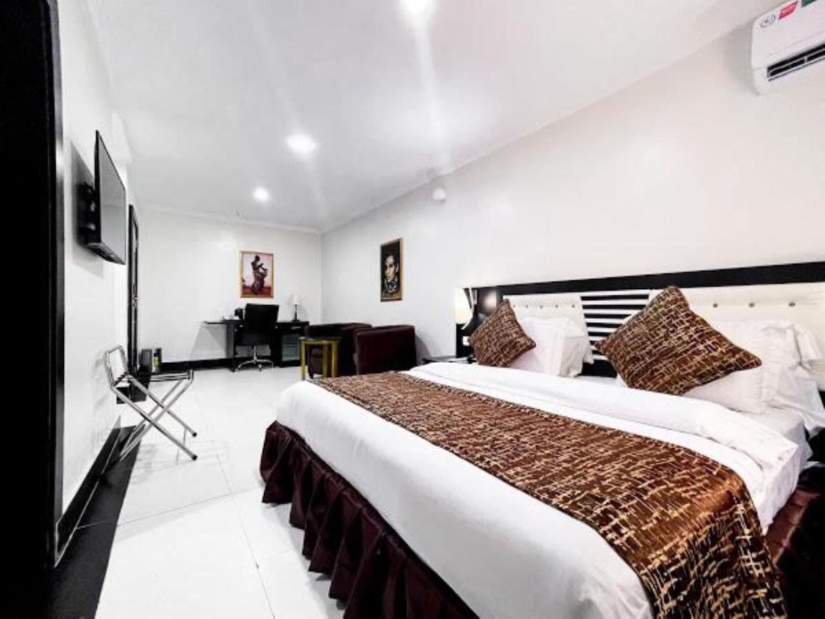 Pasadena Suites Lekki Ngoại thất bức ảnh